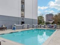 HOUZA-P0043-Swimming-Pool.16x9_original