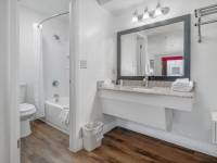 InteriorPhoto_4_Large_original