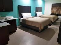 STXBC-2-Queens-Kitchenette-2_original